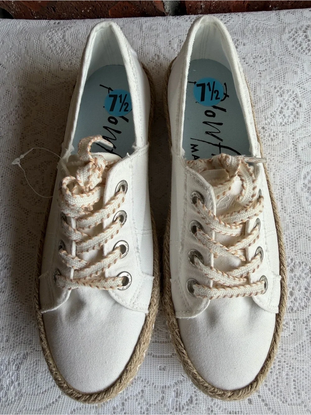 Blowfish Malibu Lace-Up Espadrille Sneakers. Size 7.5.